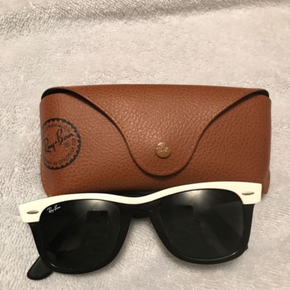 Ray-ban wayfarers